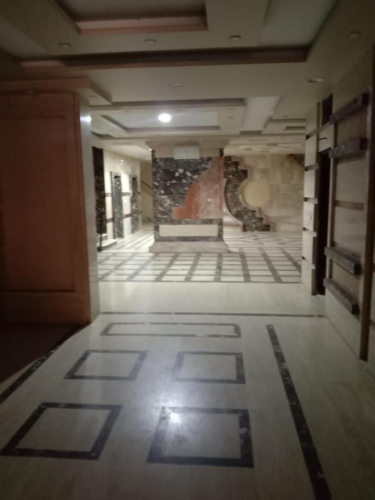 Meret Palace